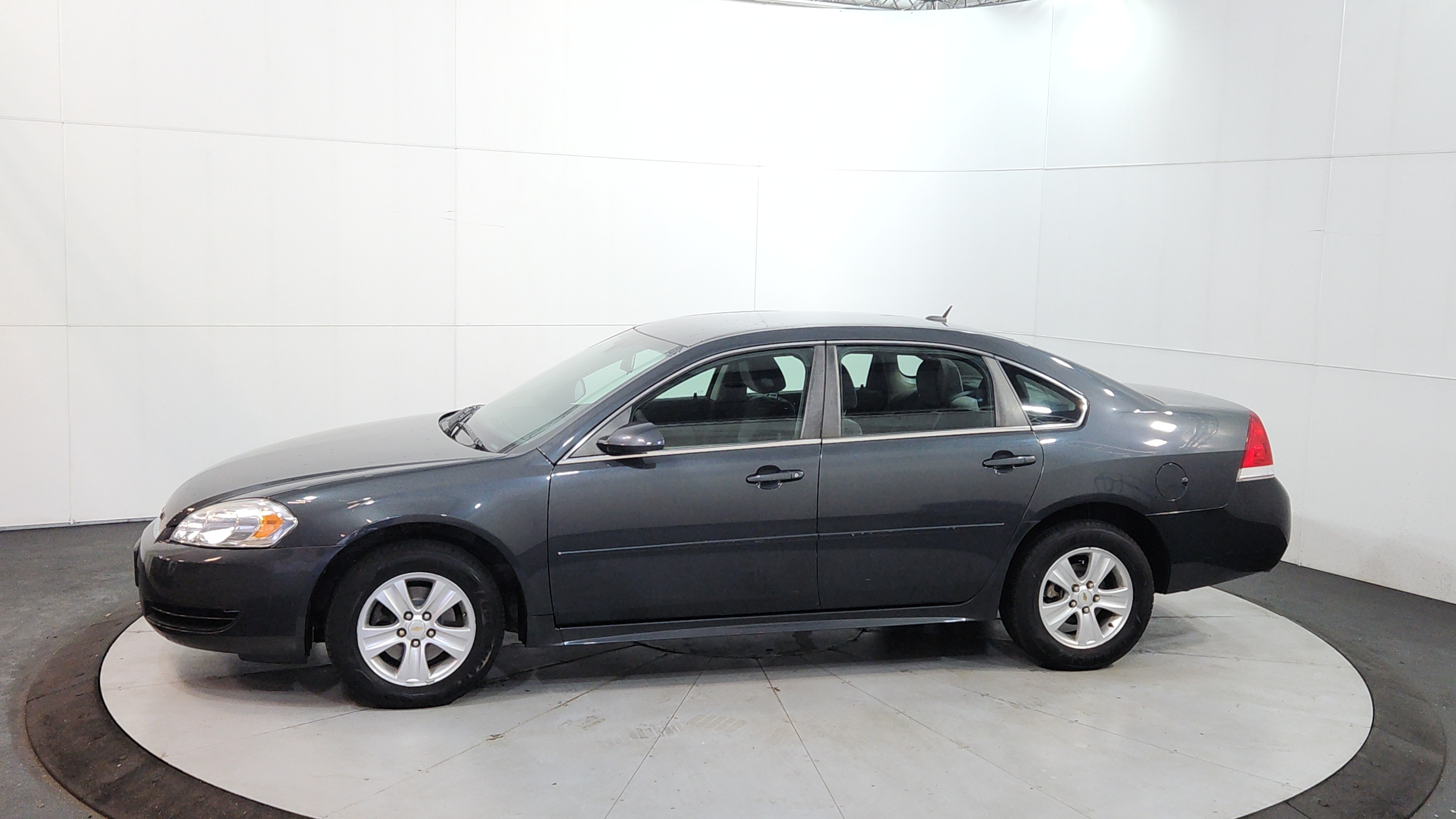 chevrolet impala limited 2016 2G1WA5E37G1105830 image chevrolet impala limited 2016 2G1WA5E37G1105830 image